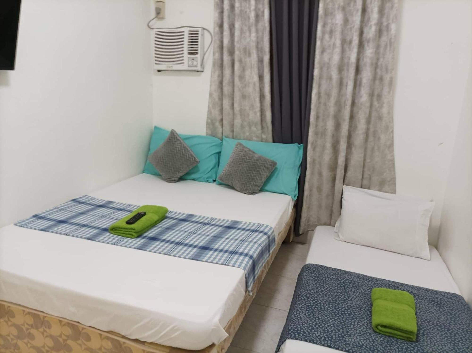 Villa Bolinao Transient House A Balingasay Habitación foto